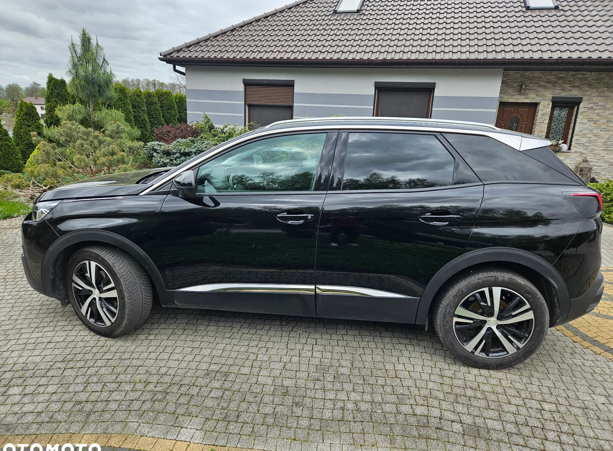 Peugeot 3008 cena 74900 przebieg: 69000, rok produkcji 2019 z Mosina małe 211